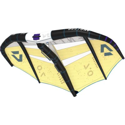 Ein gelb-schwarzer Duotone Ventis Wing zum Wingfoilen vor weißem Hintergrund.