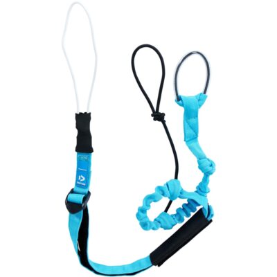 Ein hellblaues Duotone Kitesurf-Leash mit Lifter-Funktion vor weißem Hintergrund.