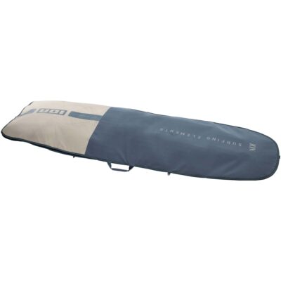 Ein blau-beiges ION Surfing Elements Boardbag vor weißem Hintergrund.